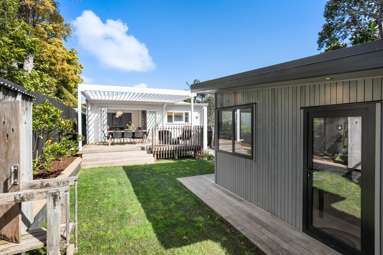25 Warnock Street_4
