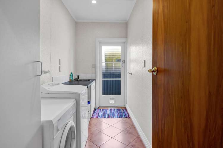 19 George Street Hawera_24