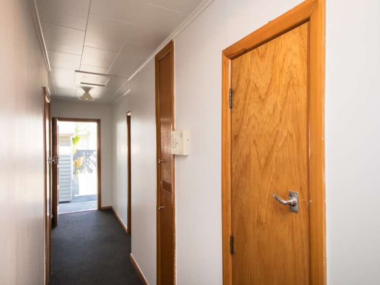 9 Queen Street Feilding_12