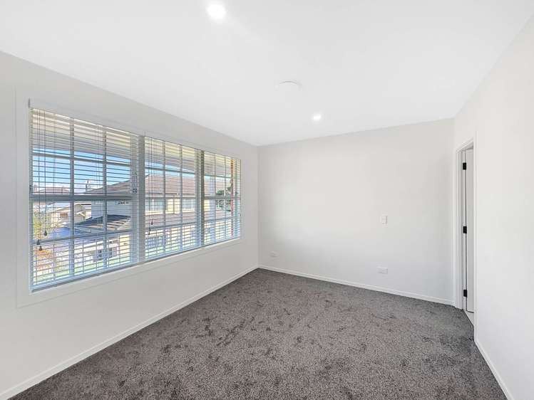 Queen Mary Avenue Epsom_4