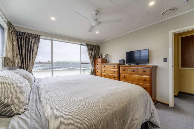 17 Miro Street Glenwood_12