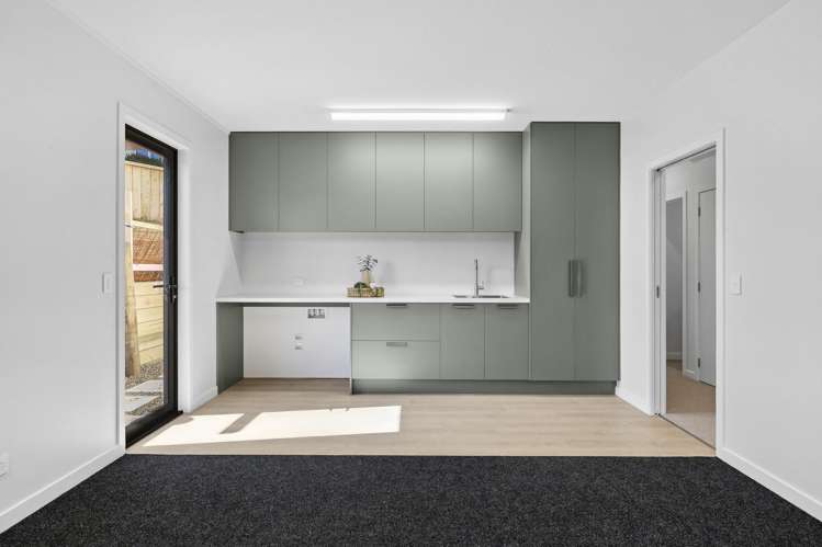 4, 5, 6/15 Kenmure Road Belleknowes_16