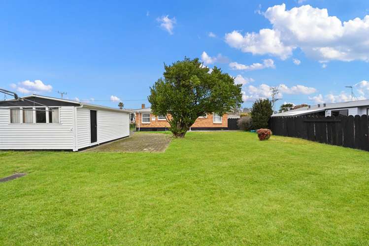 73 Lewis Street Glenview_17