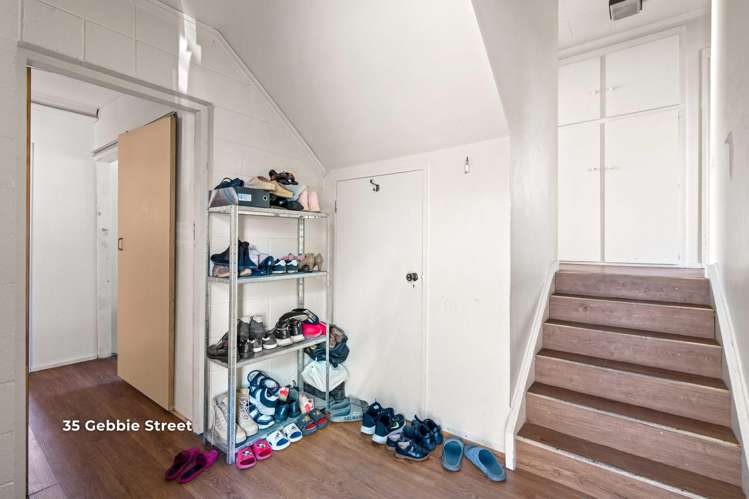 35 & 35A Gebbie Street Kinmont Park_15