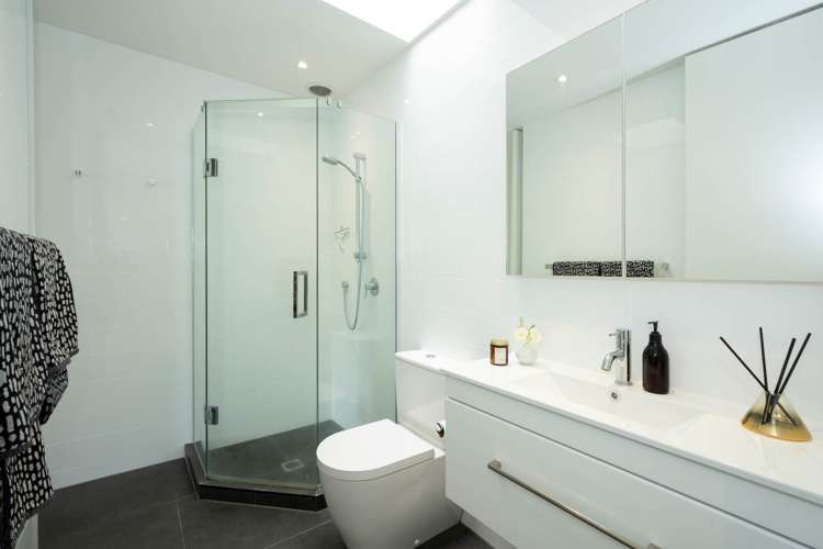 3/2 Tiwai Road Royal Oak_14