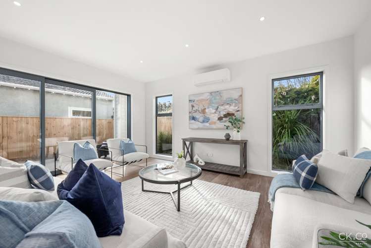11 B Puriri Street Woburn_5