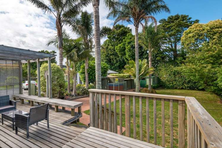 12 Covil Avenue Te Atatu South_5