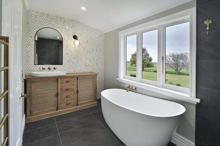 2029 Matapiro Road Crownthorpe_11