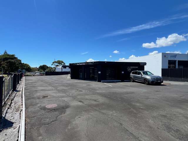 13 Binsted Road New Lynn_4