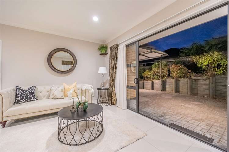 6 Fairhill Place Flat Bush_12