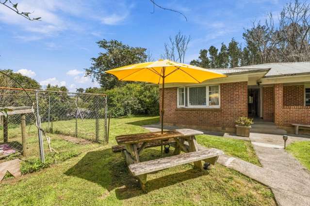 42 Ford Road Paparoa_4