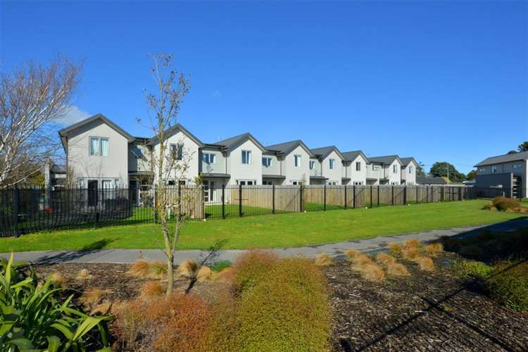 35 Eric Adam Way Linwood_17