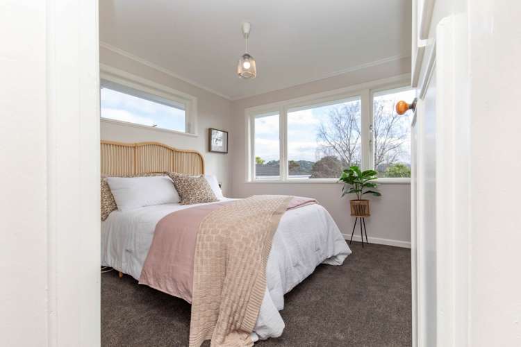 26 Highland Avenue Titirangi_10