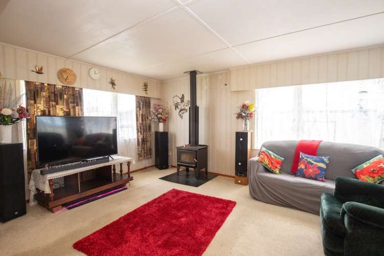 152 Ferry Road Kerepehi_5