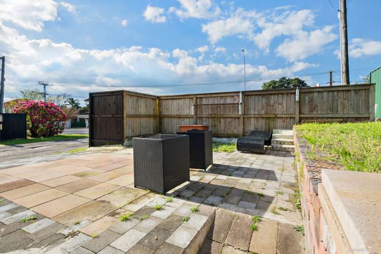 1/289 Lake Road Hauraki_11