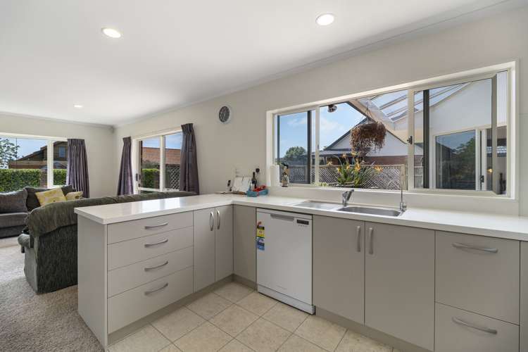 17d Kinross Drive Merrilands_5