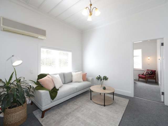 705 Collinge Road Mayfair_3