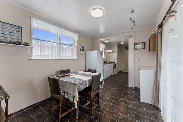 44 Oregon Drive Maoribank_5