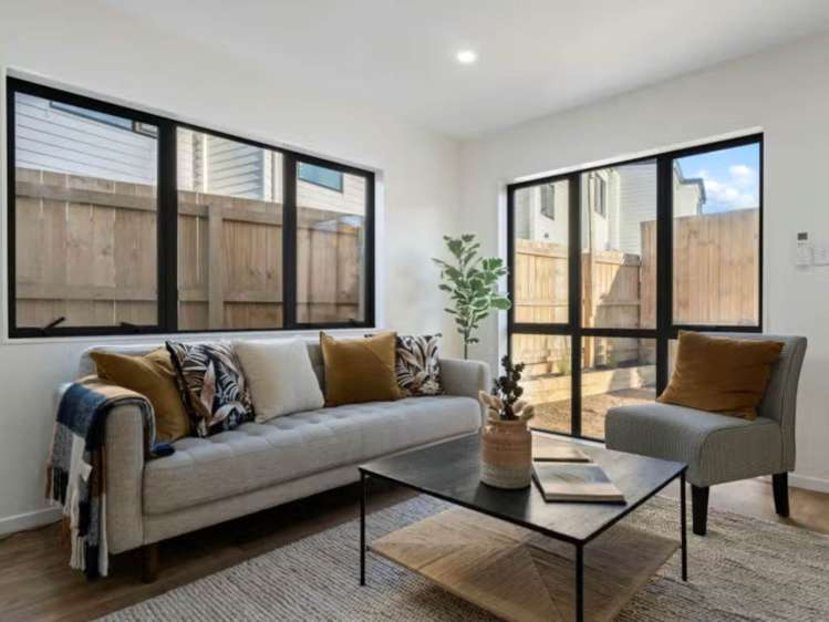 35A Royton Avenue Mangere East_6
