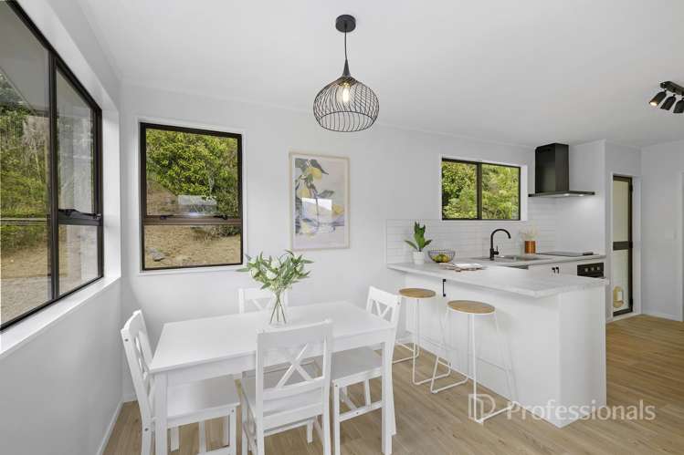66 Castlerea Street Wainuiomata_9