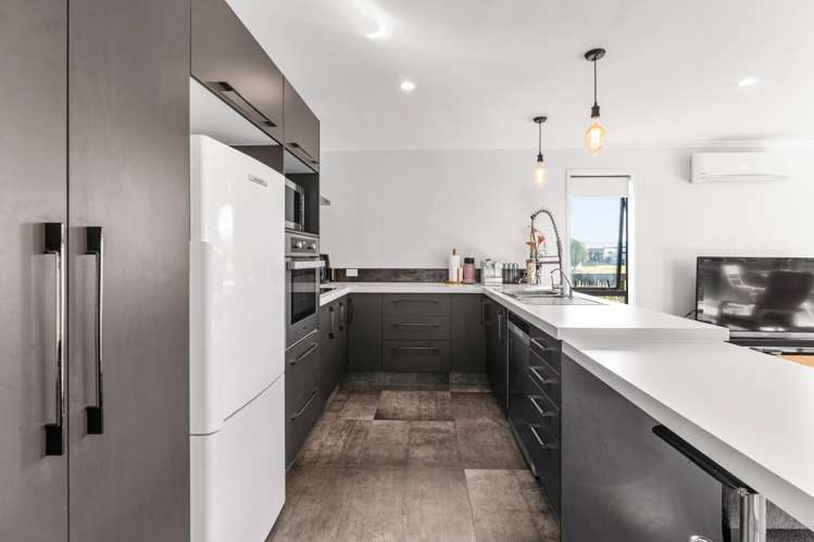 7 Haka Way Papamoa_7