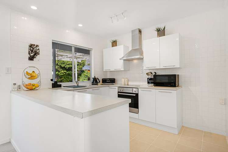 1/83 Meadway Sunnyhills_5