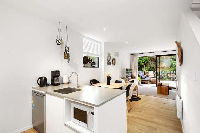 1 Rato Rise Waiwhetu_4