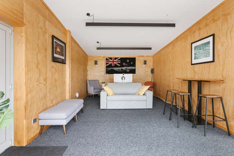 197 Paroa Road Coastlands_14