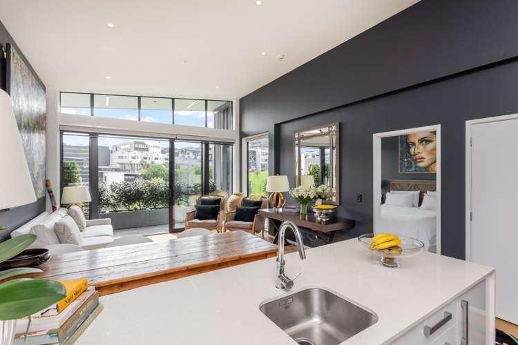 402/22 Fleet Street Eden Terrace_8