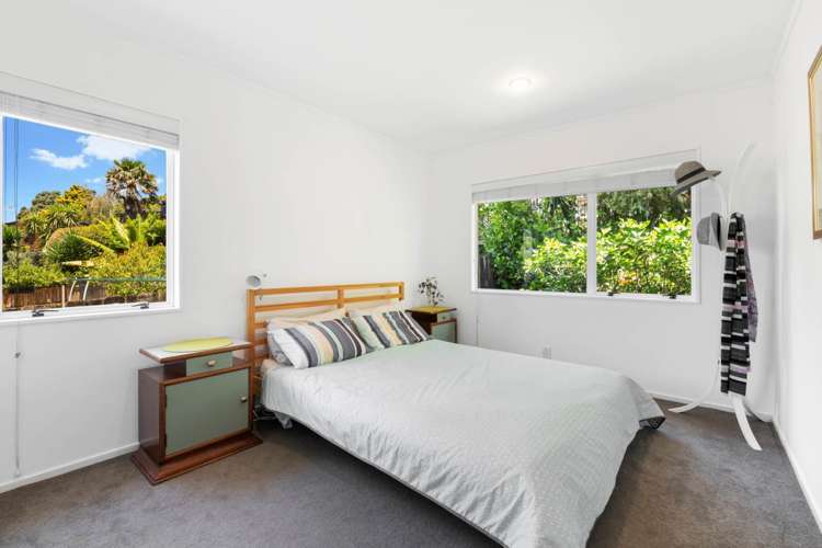 20 Penguin Drive Murrays Bay_9