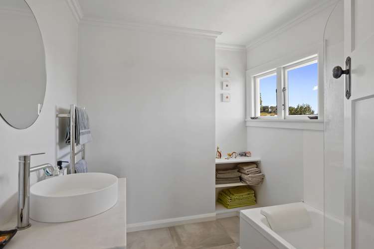 26 Baring Terrace Strandon_14