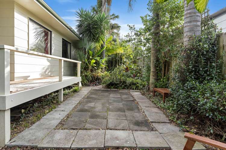 2/95 Wharf Road Te Atatu Peninsula_6