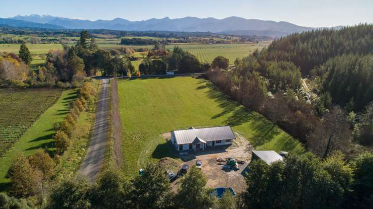 17 Flaxmore Road Upper Moutere_14