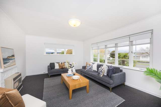 34 Rainforth Street Roslyn_1