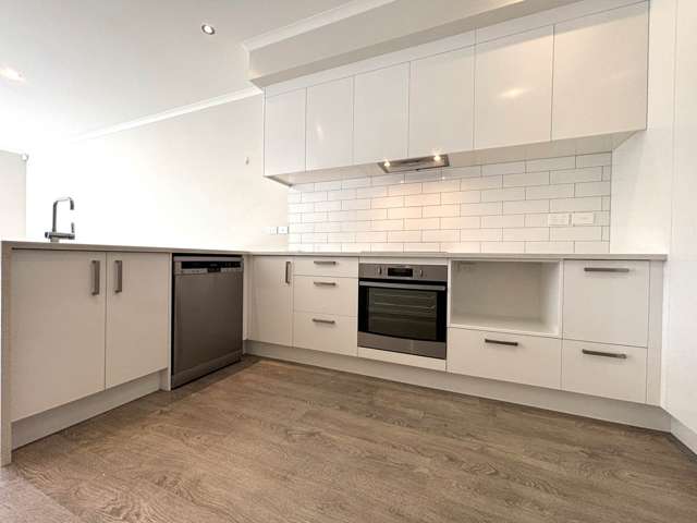 170 Clark Road Hobsonville_3