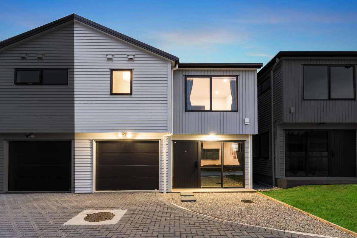 4/149 Tirimoana Road_0