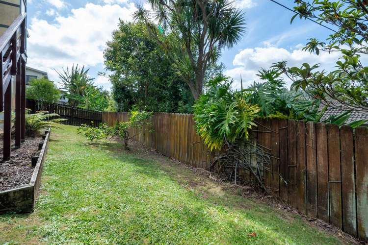 2/30 Chislehurst Street Henderson_16