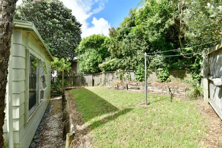 5 Maori Hut Road Red Beach_8