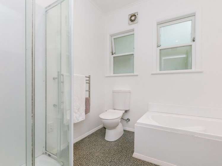 84 Nevay Road Karaka Bays_10