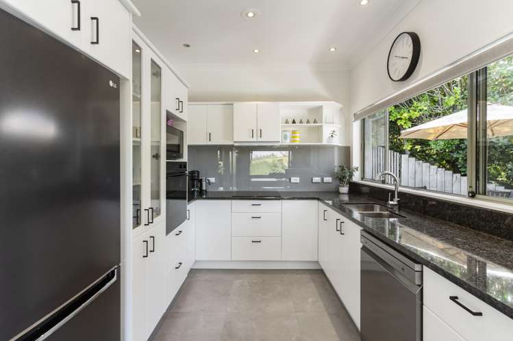 69 Bay Road Glendowie_7