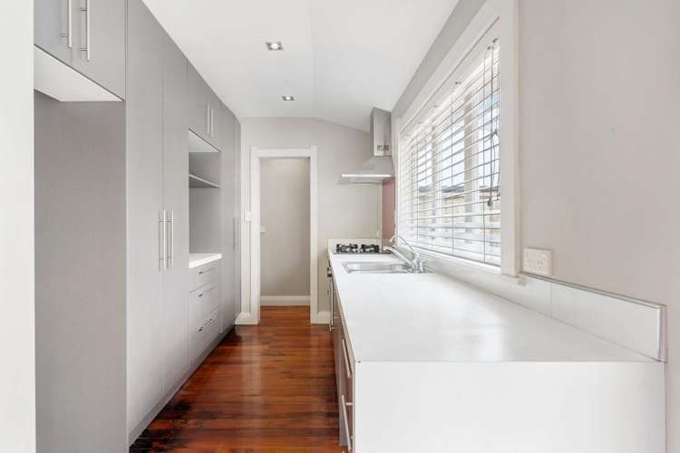  3 Moray Place Point Chevalier_3