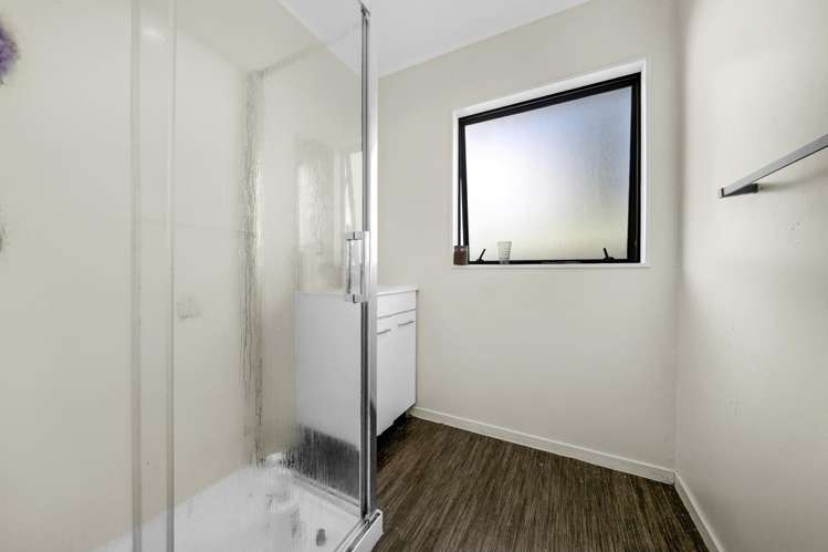 2/60 Cargill Street Papakura_9