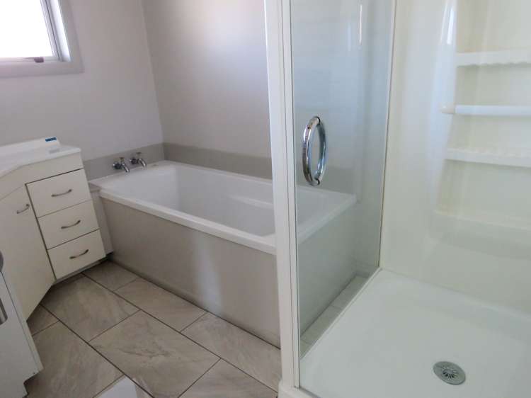 3 Conlon Street Reefton_3