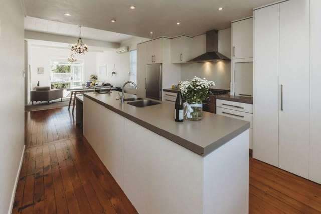 20 Ropiha Street Fitzroy_2