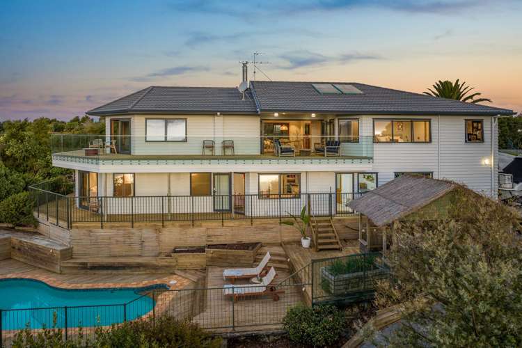 2 Kauri Drive Sandspit_34