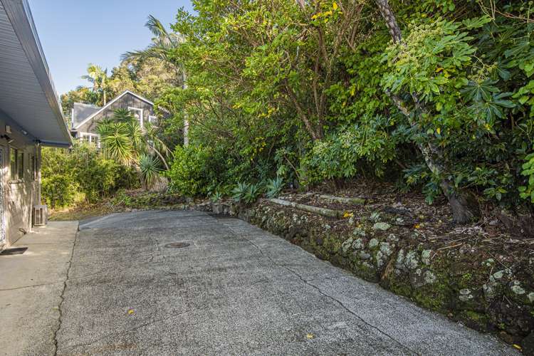 100 Beach Road Onerahi_31