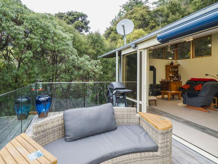 39 Aylmers Valley Road Akaroa_21