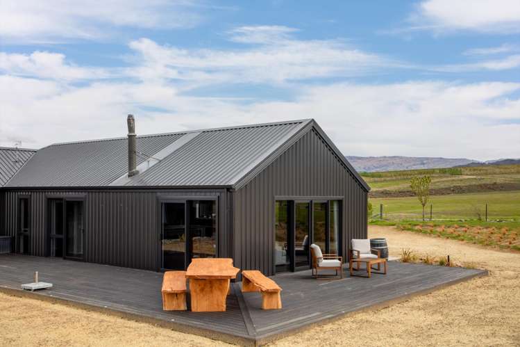 39 Kordia Way Waikerikeri_6