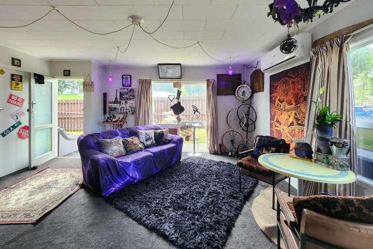 210 West Parkdale Street Tokoroa_10