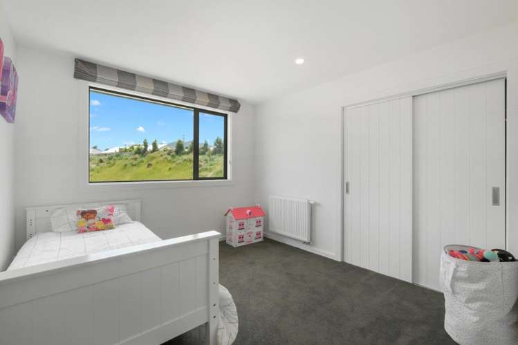 10 Peterley Road Lower Shotover_12